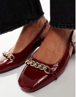 Lion slingback ballet in burgundy