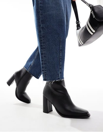 Maddie block heel ankle boot in black