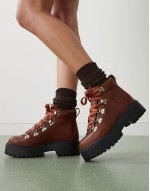 Stone Street lace up hiker boots in brown leather
