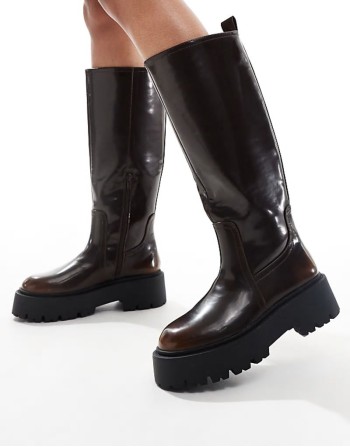 Carmen chunky flat knee boots in brown