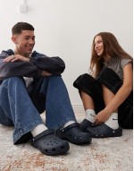 unisex classic clogs in navy
