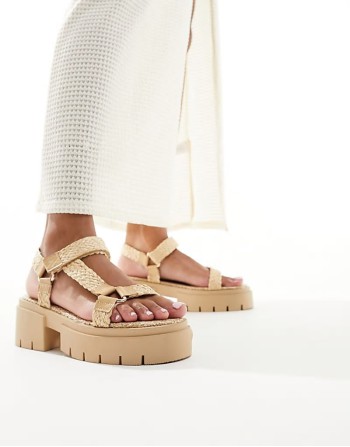 Hazard chunky sandal with raffia in natural